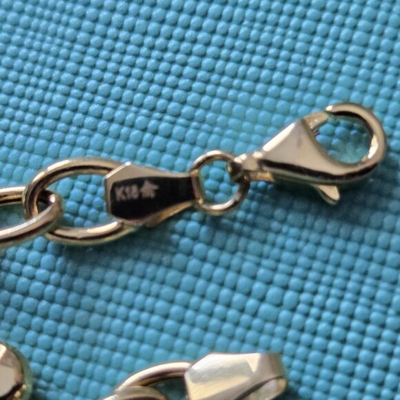 18k gold bracelet with mutiple heart charms Part 1 - Picture 7 of 13